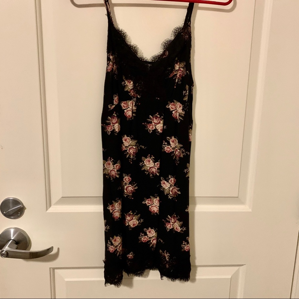 American eagle floral slip dress with lace